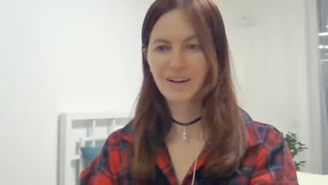 Snapshot of valerie_rose777 chatting on February 2025 07:41:01 PM valerie_rose777 online show from February 2025 07:41:01 PM