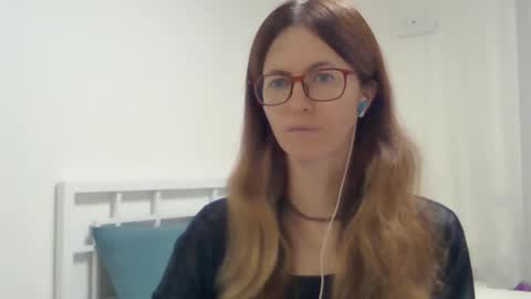 Snapshot of valerie_rose777 chatting on October 2025 07:47:01 PM valerie_rose777 online show from October 2025 07:47:01 PM