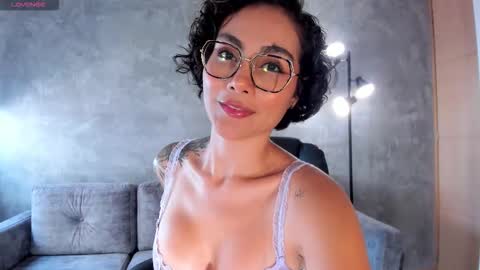  call me Val  online show from January 2026 04:43:01 PM