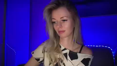 Valerie  online show from March 2026 05:19:01 PM