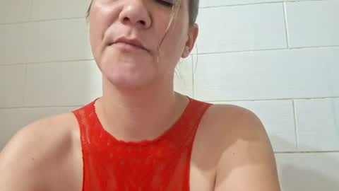 Snapshot of valerierayne13 chatting on July 2026 06:17:02 AM ValerieRayne online show from July 2026 06:17:02 AM