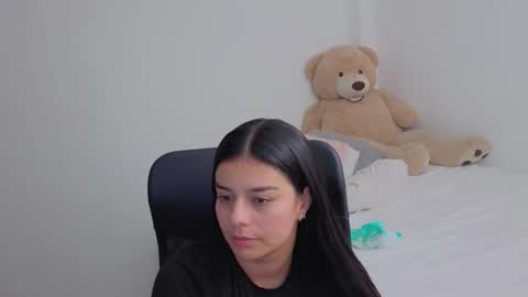 Juli C online show from February 2026 01:24:01 AM