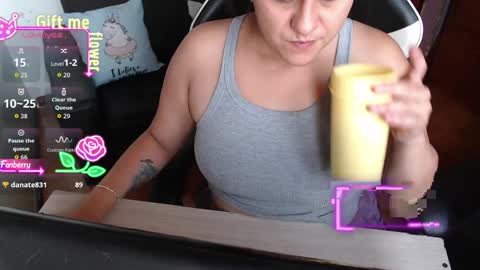 Snapshot of valerimayerss chatting on April 2026 10:07:02 PM ValeriaMayerss online show from April 2026 10:07:02 PM