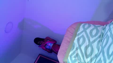 valerin_foxts online show from May 2026 05:15:02 AM