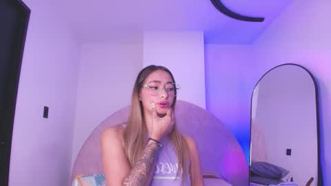 Snapshot of valery_97 chatting on January 2026 03:00:01 AM Valeryn online show from January 2026 03:00:01 AM