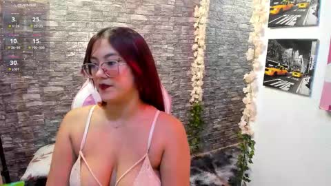 valery__69 online show from October 2025 02:08:02 PM