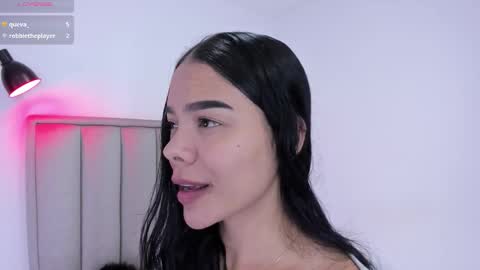 Cris  online show from October 2025 02:52:01 AM