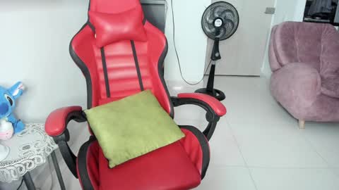 Valery adams1 online show from January 2025 03:00:02 AM