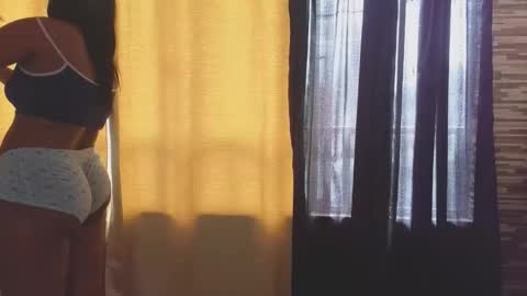 Snapshot of valery_lovex_ chatting on December 2025 02:00:02 PM valery_lovex_ online show from December 2025 02:00:02 PM