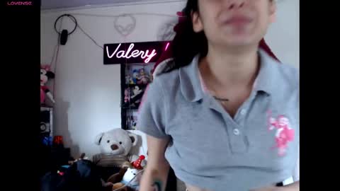 B V Naughty online show from November 2025 03:02:01 PM