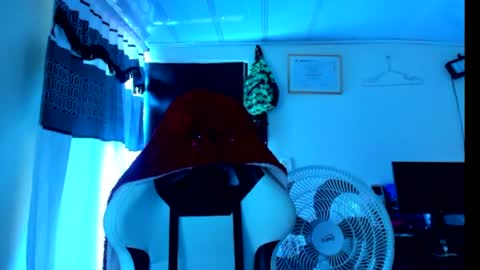 Snapshot of valerybaker1 chatting on June 2026 05:28:01 PM B V Naughty online show from June 2026 05:28:01 PM