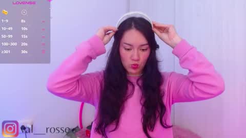 Snapshot of valeryy_rosse chatting on October 2025 01:32:01 PM Val online show from October 2025 01:32:01 PM