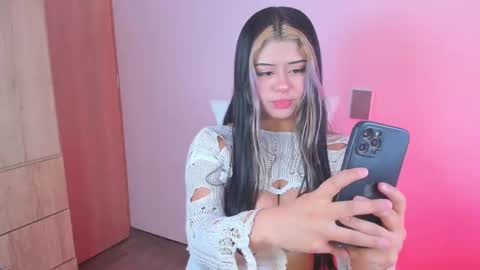 your loveee  online show from September 2025 03:33:02 AM