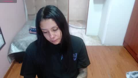 Snapshot of valevicious chatting on January 2025 07:21:02 PM valevicious online show from January 2025 07:21:02 PM