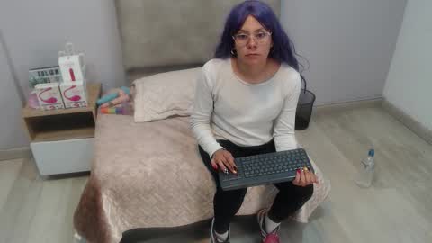 Snapshot of valevicious chatting on October 2025 01:45:02 PM valevicious online show from October 2025 01:45:02 PM