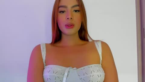 Snapshot of valezny69 chatting on June 2026 11:46:01 PM Valezny V online show from June 2026 11:46:01 PM