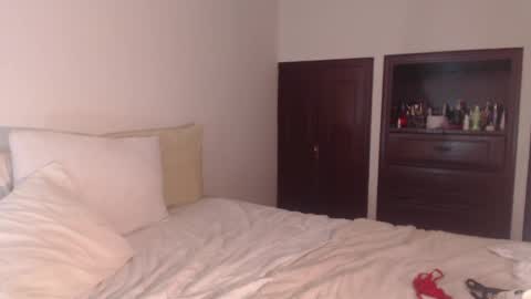 VALIENTE  online show from March 2026 05:08:02 AM