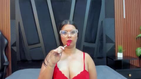 VALKA ROSS online show from October 2025 11:29:02 PM