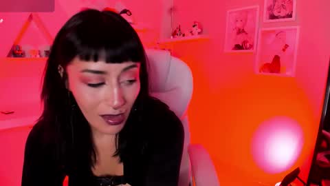 Valkiria online show from November 2025 05:07:01 AM