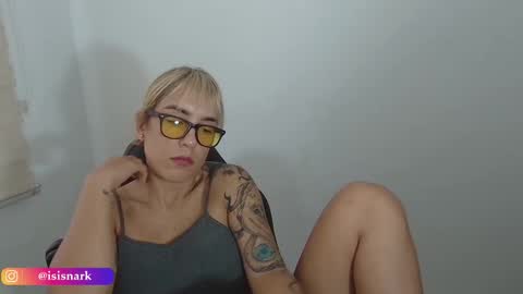 Snapshot of valkyriarose chatting on February 2026 10:28:02 PM Isis online show from February 2026 10:28:02 PM