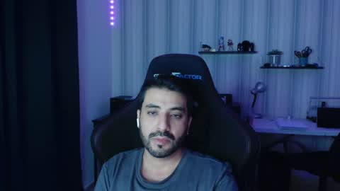 Roberto Carlos online show from October 2025 01:04:02 AM