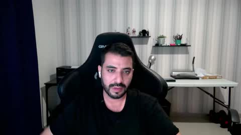 Roberto Carlos online show from October 2025 12:35:02 AM