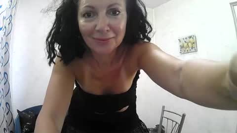 ValleriWind online show from July 2026 02:03:01 AM