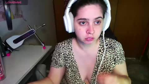 Im Violet online show from January 2025 11:39:02 PM