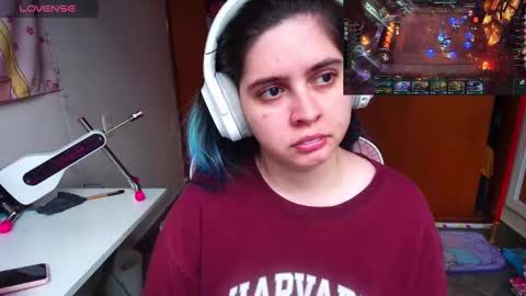 Im Violet online show from February 2025 07:56:01 PM