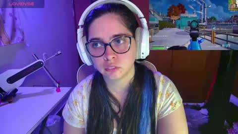 Im Violet online show from February 2025 02:36:02 AM