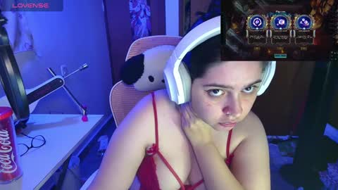 Im Violet online show from March 2025 04:24:01 AM