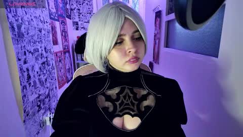 Im Violet online show from November 2025 11:51:02 PM