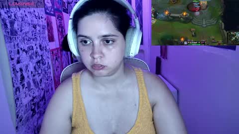 Snapshot of vallolet1_ chatting on March 2026 01:49:03 AM Im Violet online show from March 2026 01:49:03 AM