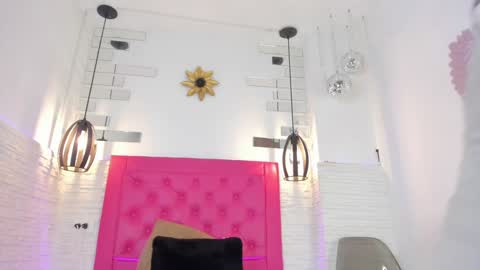 Snapshot of valloletsamar chatting on January 2025 11:11:01 AM Vallolet Peach  online show from January 2025 11:11:01 AM