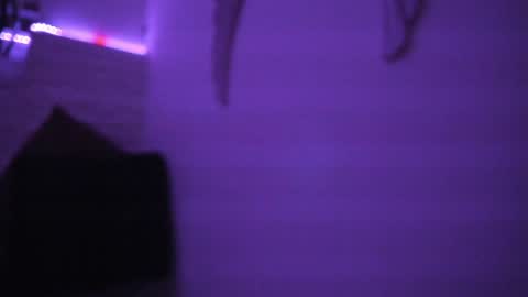 Snapshot of valloletsamar chatting on January 2025 11:15:02 AM Vallolet Peach  online show from January 2025 11:15:02 AM