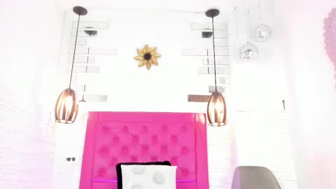 Snapshot of valloletsamar chatting on March 2025 11:03:01 AM Vallolet Peach  online show from March 2025 11:03:01 AM