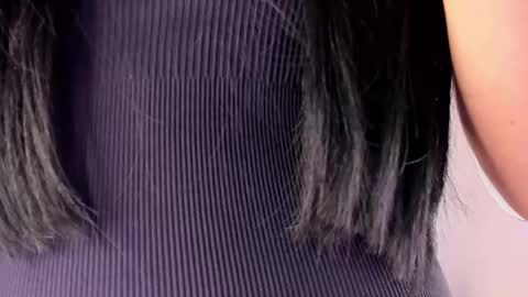 Snapshot of valloletsamar chatting on March 2026 12:08:01 PM Vallolet Peach online show from March 2026 12:08:01 PM