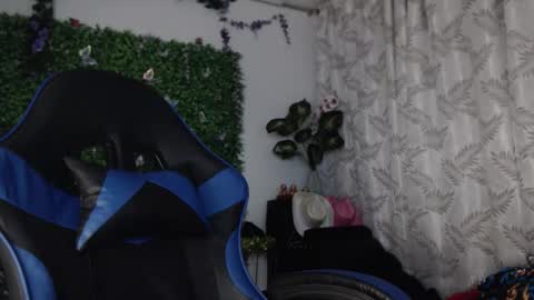 Snapshot of valquiria_sirgun chatting on March 2026 09:37:01 AM valquiria_sirgun online show from March 2026 09:37:01 AM