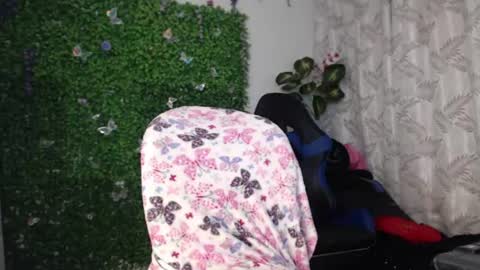 valquiria_sirgun online show from June 2026 09:36:02 AM