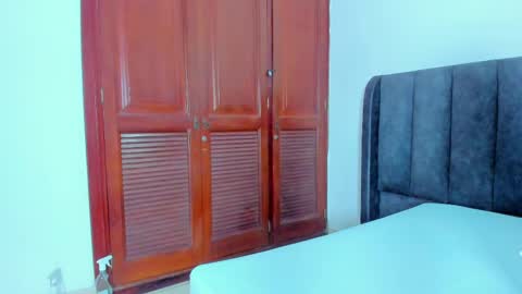 valtira nova online show from February 2025 09:41:01 AM