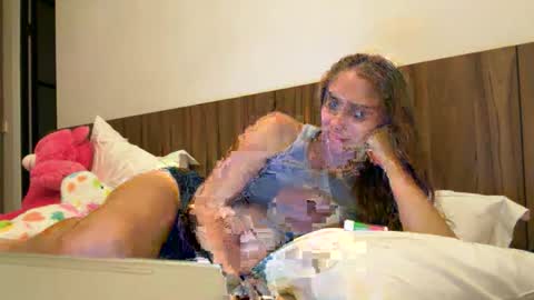 valure_lera online show from December 2025 11:26:02 AM