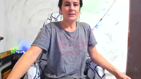 valentina online show from December 2024 11:28:01 AM