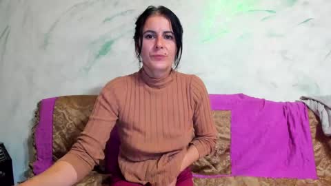 valentina online show from March 2025 04:25:01 PM