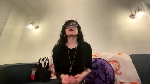 Snapshot of vampgatita chatting on April 2026 12:30:02 AM vampgatita online show from April 2026 12:30:02 AM