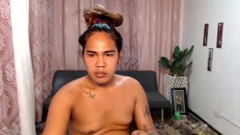 vampy_ebony_laxine online show from September 2025 12:25:01 AM