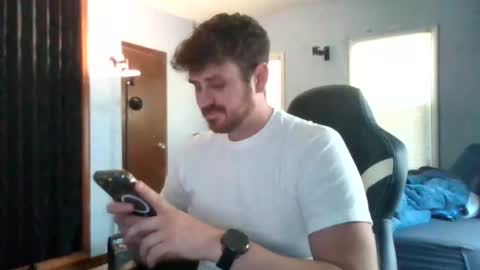 Snapshot of vandal2021 chatting on October 2025 05:13:02 PM Vandal2021 online show from October 2025 05:13:02 PM