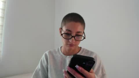 Snapshot of vandalovee chatting on June 2026 01:55:01 PM Babi Alu online show from June 2026 01:55:01 PM