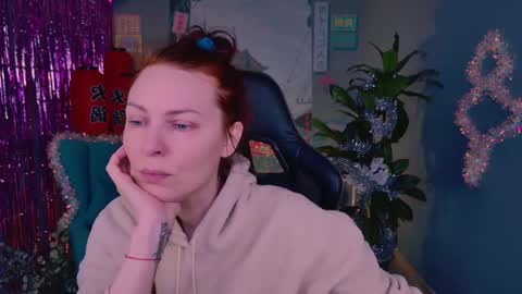 Snapshot of vandarossi chatting on December 2025 09:36:01 AM Vanda online show from December 2025 09:36:01 AM