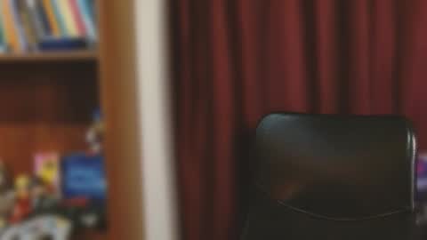 vanderheyl online show from September 2025 03:10:02 AM