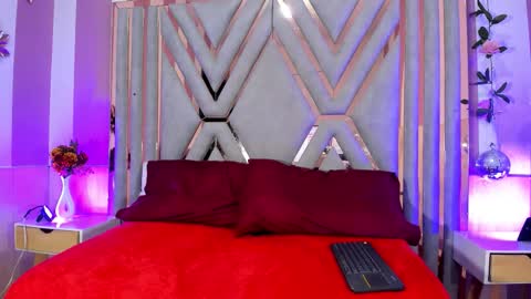 vanesaa_mejia online show from November 2025 04:35:01 AM